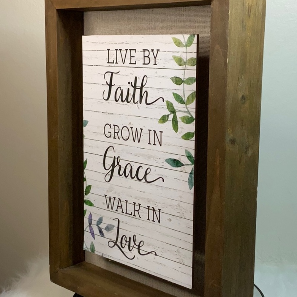 Wall Art. Live by Faith. ( NWOT) Wood - Picture 2 of 7